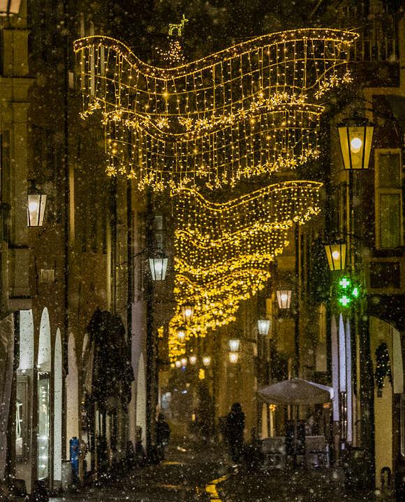 Weihnachtsmarkt Midweek DESIGN